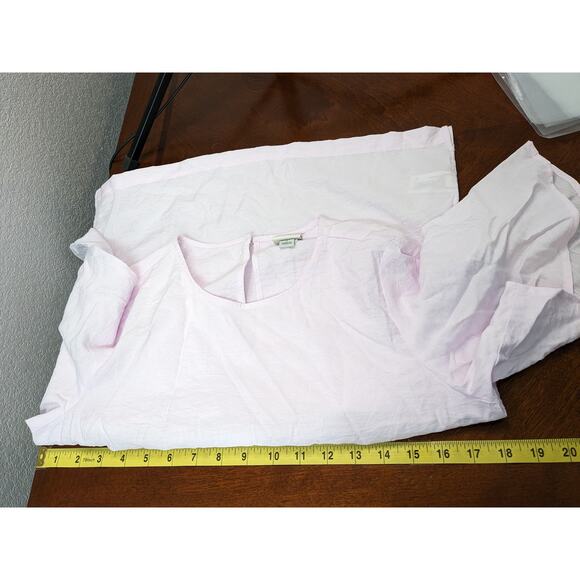 A New‎ Day Blouse Small Pink Relaxed Top Flounce Keyhole Staple Crewneck Office - Picture 6 of 9